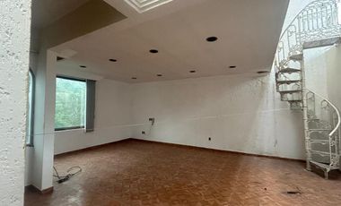 Casa en venta en Lomas de Tarango