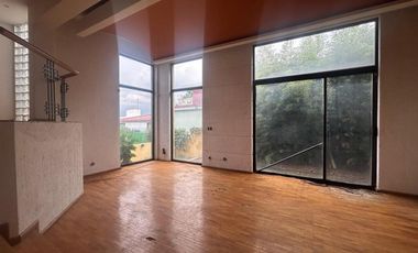 Casa en venta en Lomas de Tarango