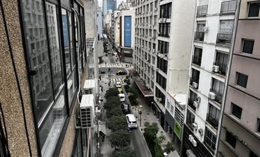 Alquiler departamento 2 ambientes c/ balcón frente Retiro zona turística