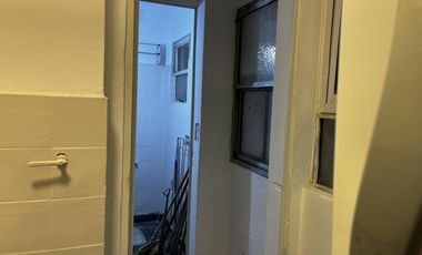 Alquiler departamento 2 ambientes c/ balcón frente Retiro zona turística