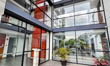 Departamento Penthouse en Venta Urb. Vista Grande Cumbayá