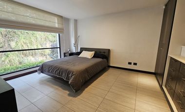 Departamento Penthouse en Venta Urb. Vista Grande Cumbayá