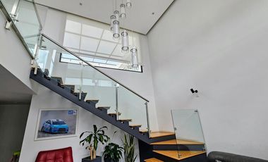 Departamento Penthouse en Venta Urb. Vista Grande Cumbayá