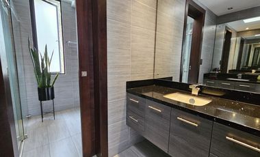 Departamento Penthouse en Venta Urb. Vista Grande Cumbayá