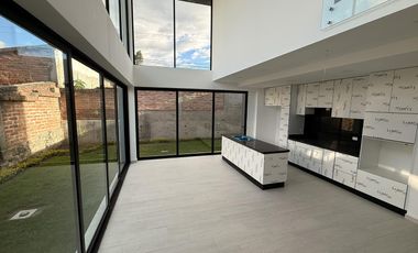 VENTA Departamento 120m2 de 3 hab., Cumbayá