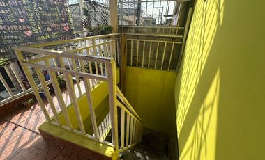 VENTA CASA RENTERA 5 DPTOS.  LAS ORQUIDEAS CERCA MC DONALDS ORELLANA (AGE)