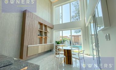 VENTA CASA EN LA PLAYA URBANIZACION VENTURA RESORTE OLON SANTA ELENA (CMC)