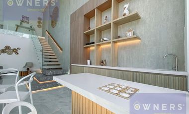 VENTA CASA EN LA PLAYA URBANIZACION VENTURA RESORTE OLON SANTA ELENA (CMC)