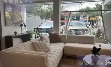 VENTA LOCAL COMERCiAL EN URDESA CENTRAL 829 M 2 (CMC)