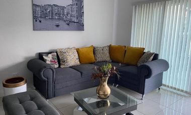 CASA AMUEBLADA EN RENTA EN PASEO DEL PARQUE TRES MARIAS, MORELIA