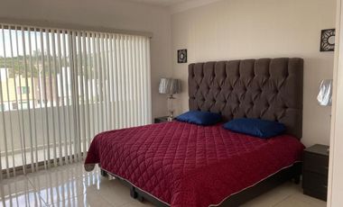 CASA AMUEBLADA EN RENTA EN PASEO DEL PARQUE TRES MARIAS, MORELIA