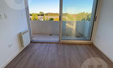 Departamento en venta - Canning, Complejo Cabral