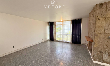 PROPIEDAD EN VENTA COMO TERRENO, ZONA CALZ. GONZÁLEZ GALLO, GUADALAJARA