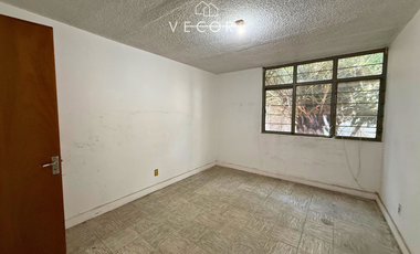 PROPIEDAD EN VENTA COMO TERRENO, ZONA CALZ. GONZÁLEZ GALLO, GUADALAJARA