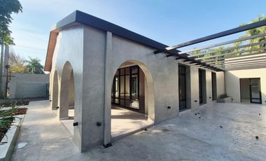 Casa en  ALQUILER COMERCIAL