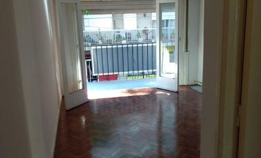 Departamento en Venta - 3 Ambientes - Flores