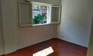 Departamento en Venta - 3 Ambientes - Flores