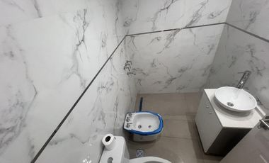 Alquiler. Departamento.2 ambientes.Balcon.Amenities.Lanus.Lanusita.