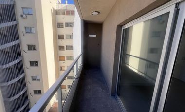 Alquiler. Departamento.2 ambientes.Balcon.Amenities.Lanus.Lanusita.