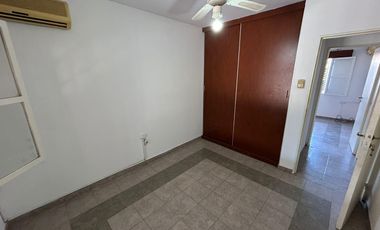 Casa en alquiler tres dormitorios, Natania, Prox Valle escondido