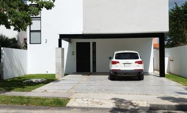 Priv. Parque Central Paneles Solares