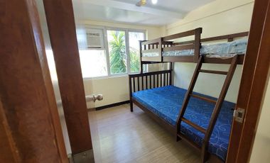 Conveniently located 2 bedroom condominium