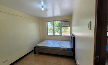 Conveniently located 2 bedroom condominium