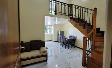 Conveniently located 2 bedroom condominium