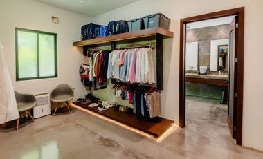 Casa en venta con paneles solares en Montes de Ame