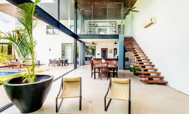 Casa en venta con paneles solares en Montes de Ame