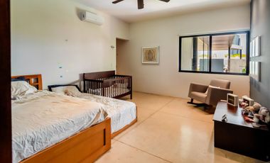 Casa en venta con paneles solares en Montes de Ame