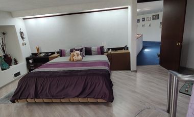 EXCELENTE CASA A LA VENTA EN BOSQUES DE LAS LOMAS (V)