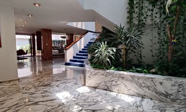 EXCELENTE CASA A LA VENTA EN BOSQUES DE LAS LOMAS (V)