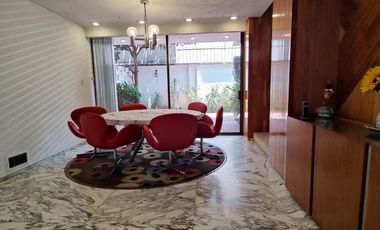 EXCELENTE CASA A LA VENTA EN BOSQUES DE LAS LOMAS (V)