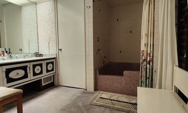 EXCELENTE CASA A LA VENTA EN BOSQUES DE LAS LOMAS (V)