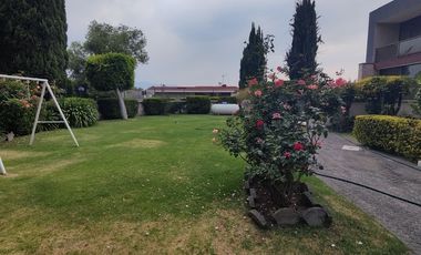 EXCELENTE CASA A LA VENTA EN BOSQUES DE LAS LOMAS (V)