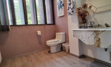 EXCELENTE CASA A LA VENTA EN BOSQUES DE LAS LOMAS (V)