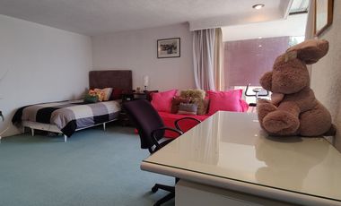 EXCELENTE CASA A LA VENTA EN BOSQUES DE LAS LOMAS (V)