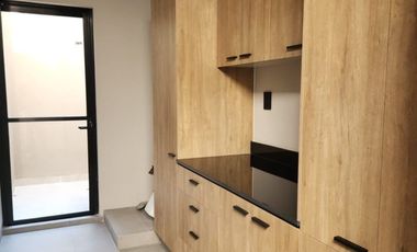 Casa en venta en privada Kutz en el Yucatán Country Club