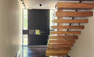 Casa en venta en privada Kutz en el Yucatán Country Club