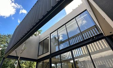 Casa en venta en privada Kutz en el Yucatán Country Club