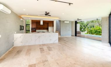 Casa en venta en el Yucatán Country Club