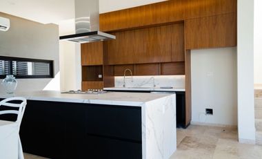 Casa en venta en el Yucatán Country Club