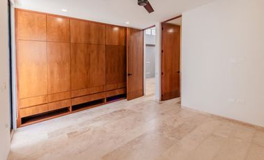 Casa en venta en el Yucatán Country Club