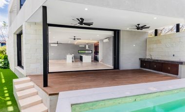 Casa en venta en el Yucatán Country Club