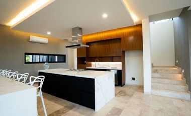 Casa en venta en el Yucatán Country Club