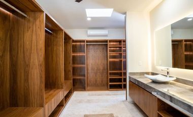 Casa en venta en el Yucatán Country Club
