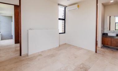 Casa en venta en el Yucatán Country Club