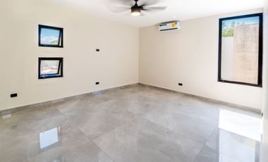 Casa en venta con paneles solares en el Yucatán Country Club
