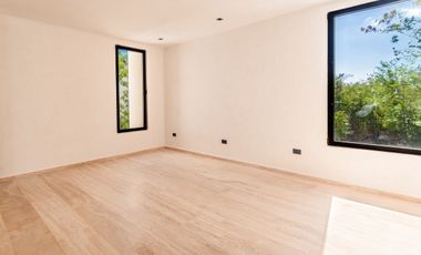Casa en venta en Privada Kutz en el Yucatán Country Club